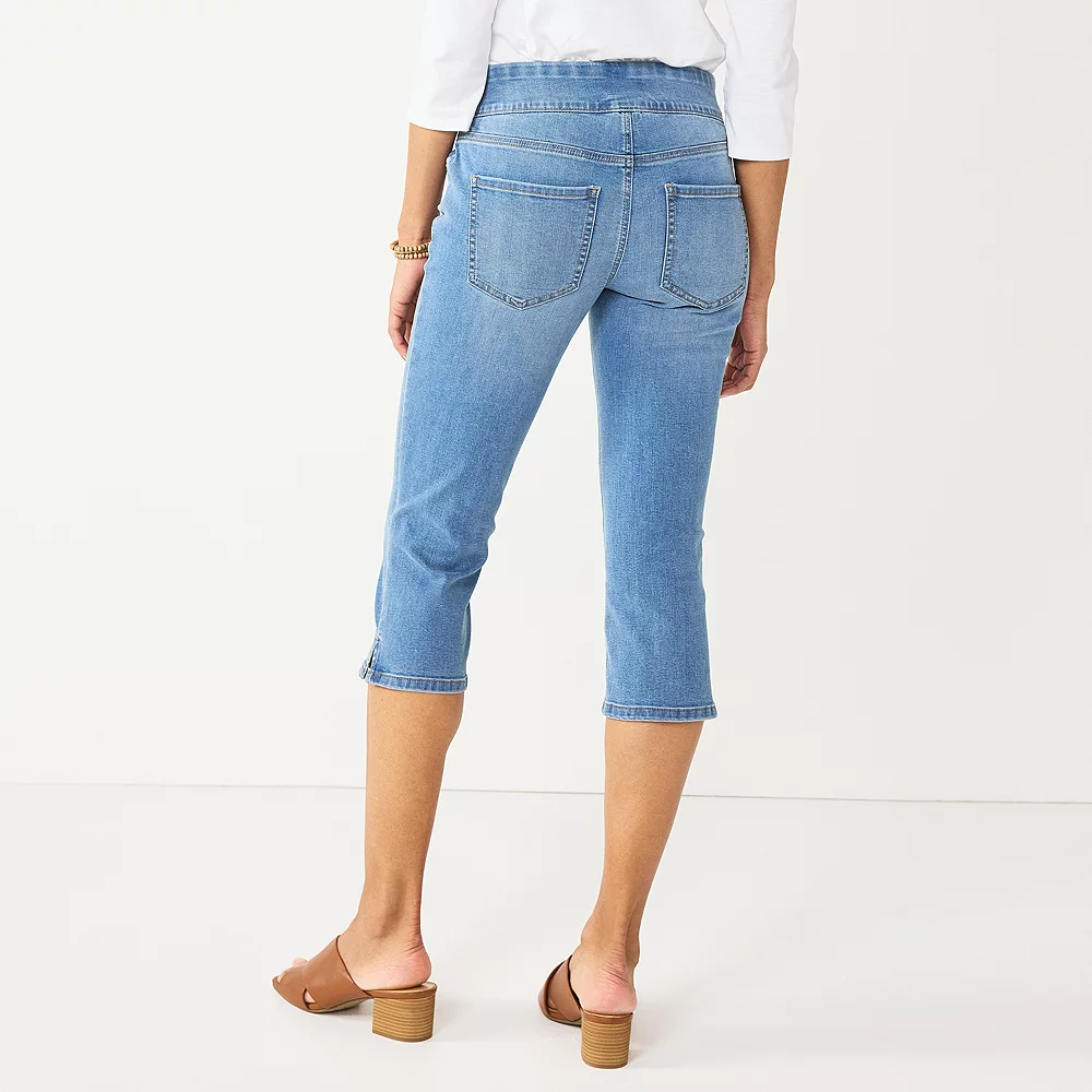 Women's Croft & Barrow® Pull-On Capri Jeans 5 Women's Croft & Barrow® Pull-On Capri Jeans - Image 5